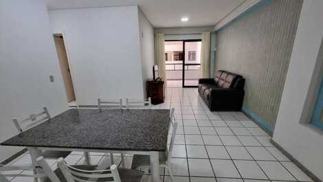 Ap de 3 dormitorios, 2 baños, vista parcial al mar, C / Wi-fi, C / Garaje