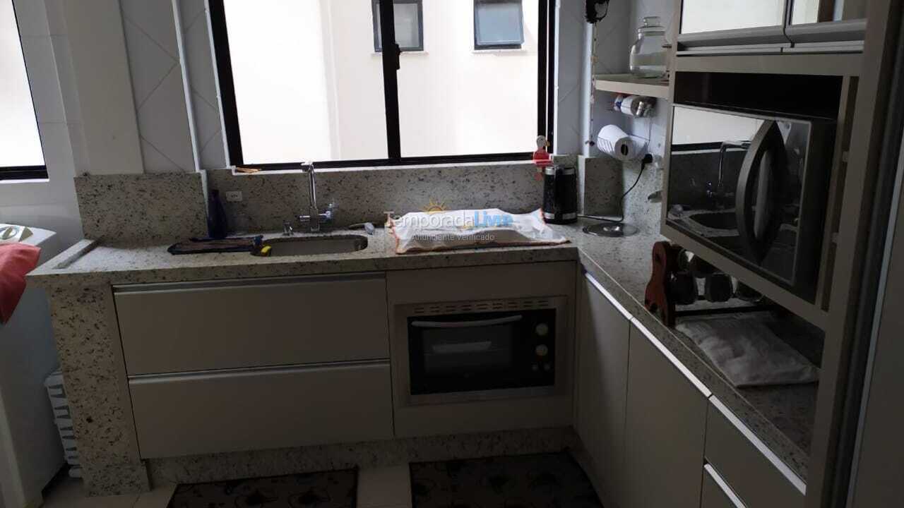 Apartamento para alquiler de vacaciones em Itapema (Meia Praia)