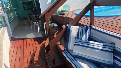 PENTHOUSE WITH POOL AND PANORAMIC SEA VIEW