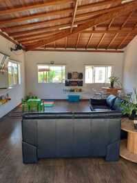 Casa de campo, en condominio cerrado, con toda la privacidad!