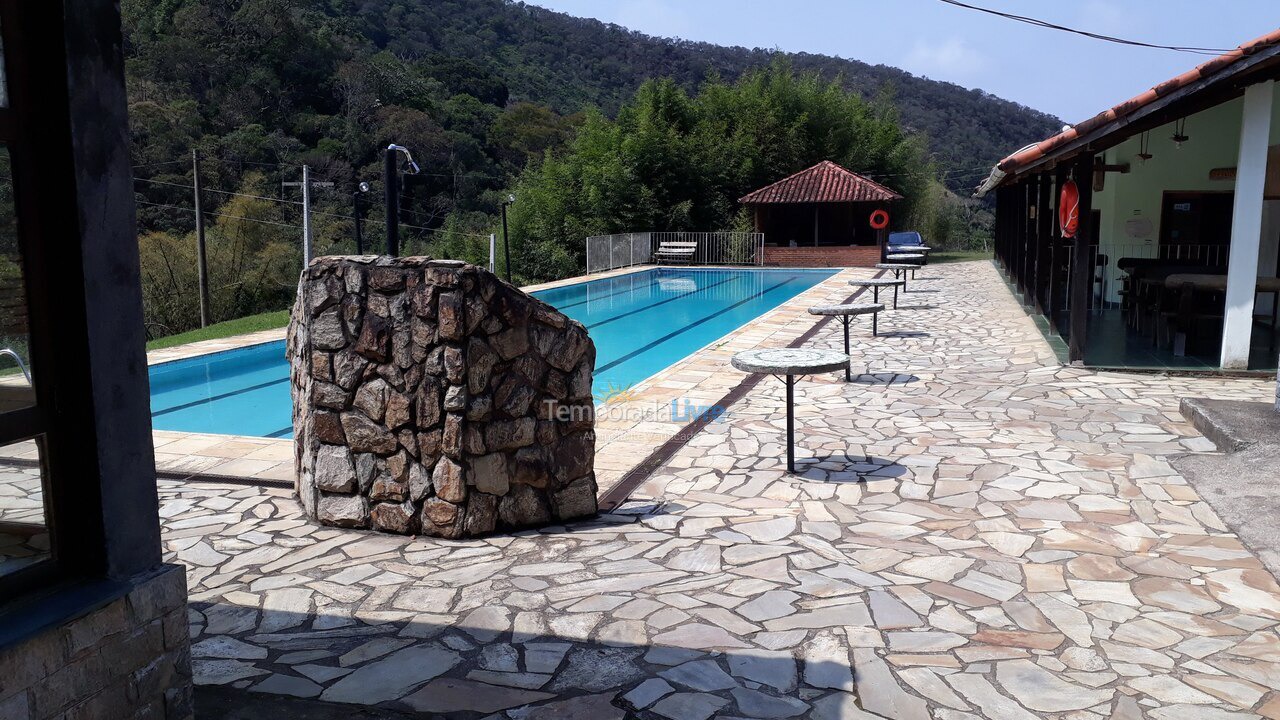 House for vacation rental in Rio Preto (área Rural)