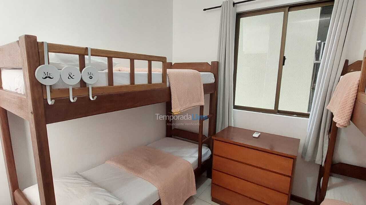 Apartamento para aluguel de temporada em Bombinhas (Praia de Bombas)
