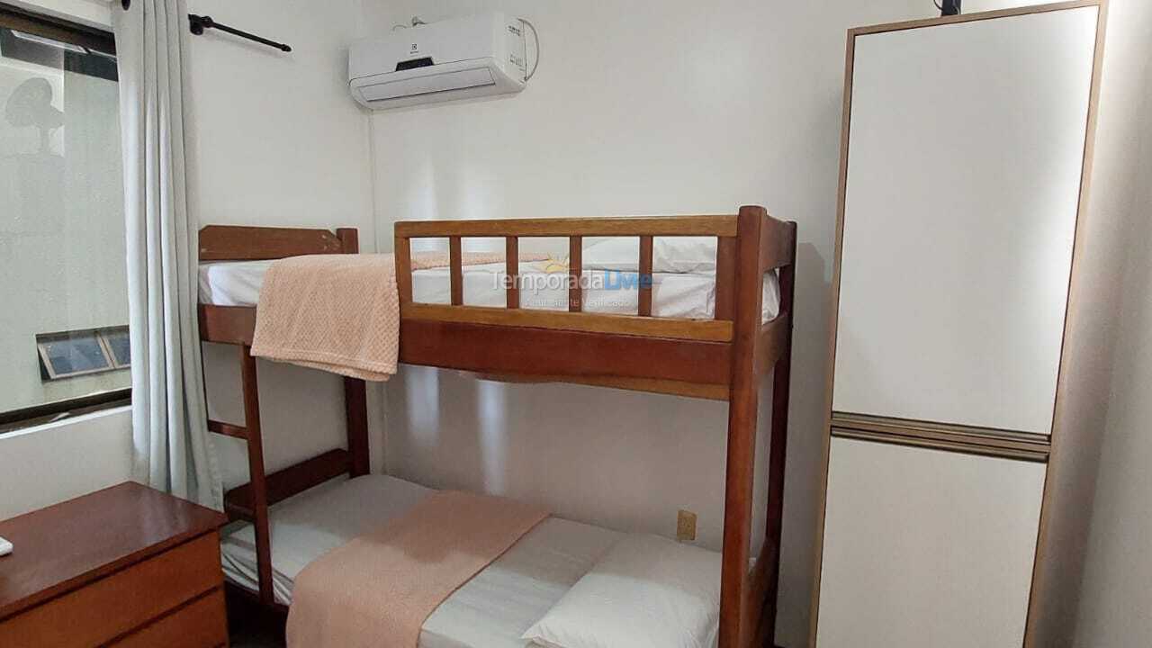Apartamento para aluguel de temporada em Bombinhas (Praia de Bombas)