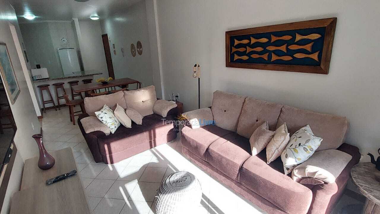 Apartamento para aluguel de temporada em Bombinhas (Praia de Bombas)