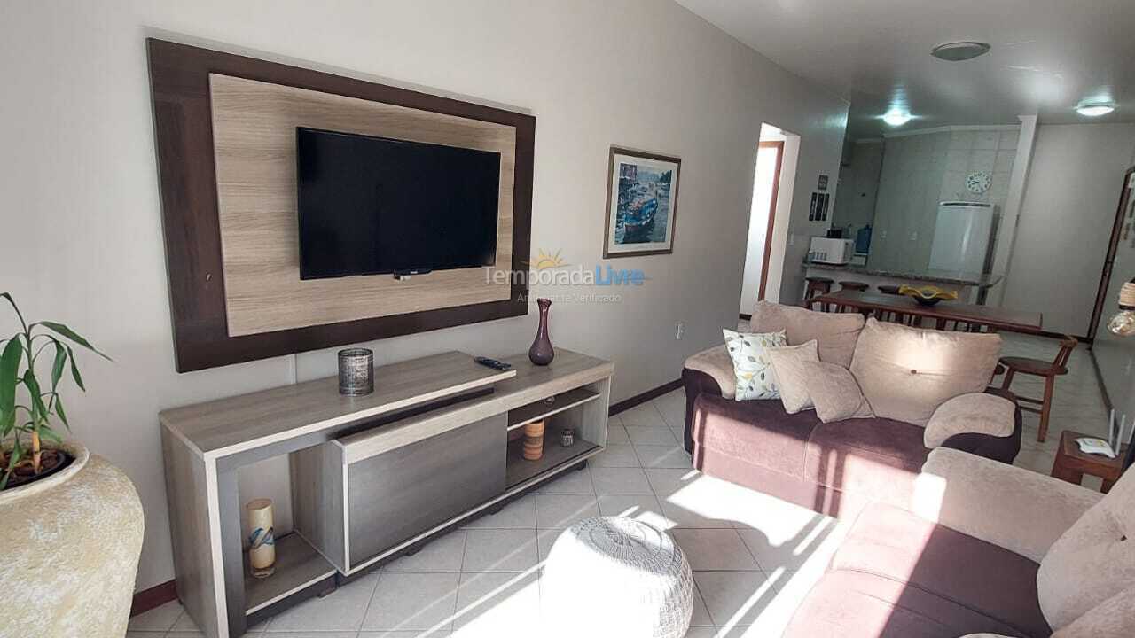 Apartamento para aluguel de temporada em Bombinhas (Praia de Bombas)