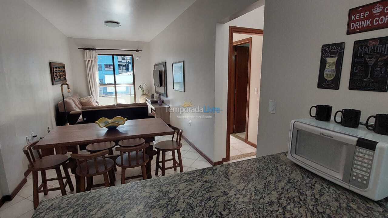 Apartamento para aluguel de temporada em Bombinhas (Praia de Bombas)