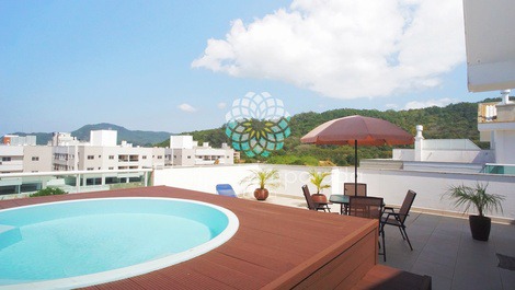 Cobertura com 3 suítes e piscina privativa