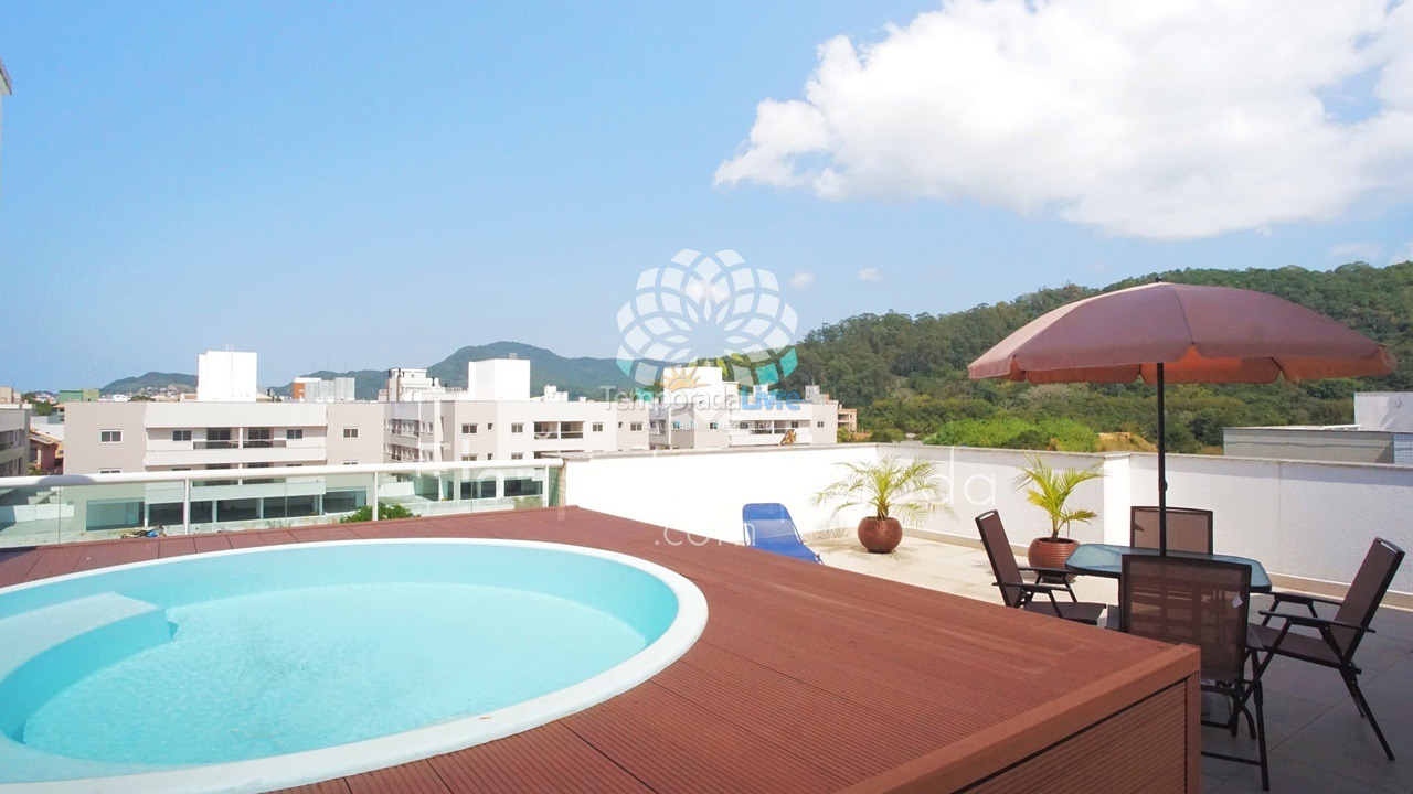 Apartamento para aluguel de temporada em Florianopolis (Praia dos Ingleses)