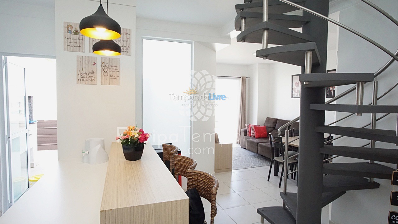 Apartamento para aluguel de temporada em Florianopolis (Praia dos Ingleses)