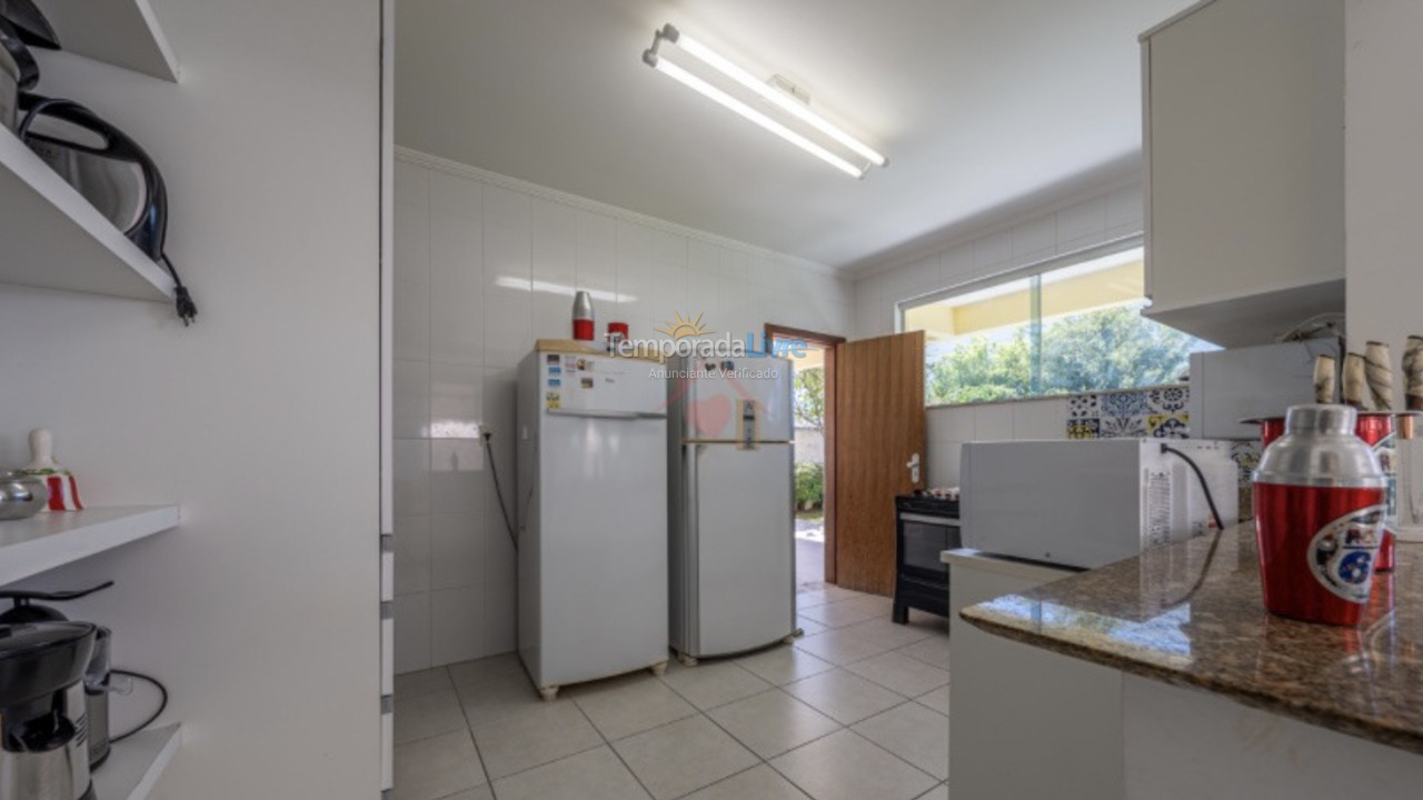 House for vacation rental in Camaçari (Praia de Guarajuba)