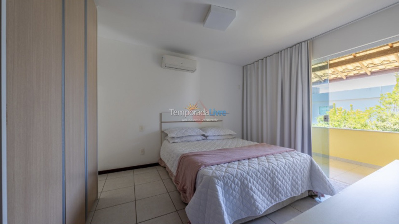 House for vacation rental in Camaçari (Praia de Guarajuba)