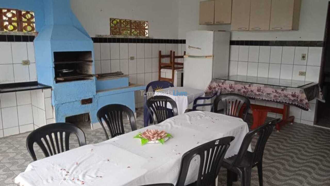 Casa para aluguel de temporada em Ilha Comprida (Ponta da Praia Norte)