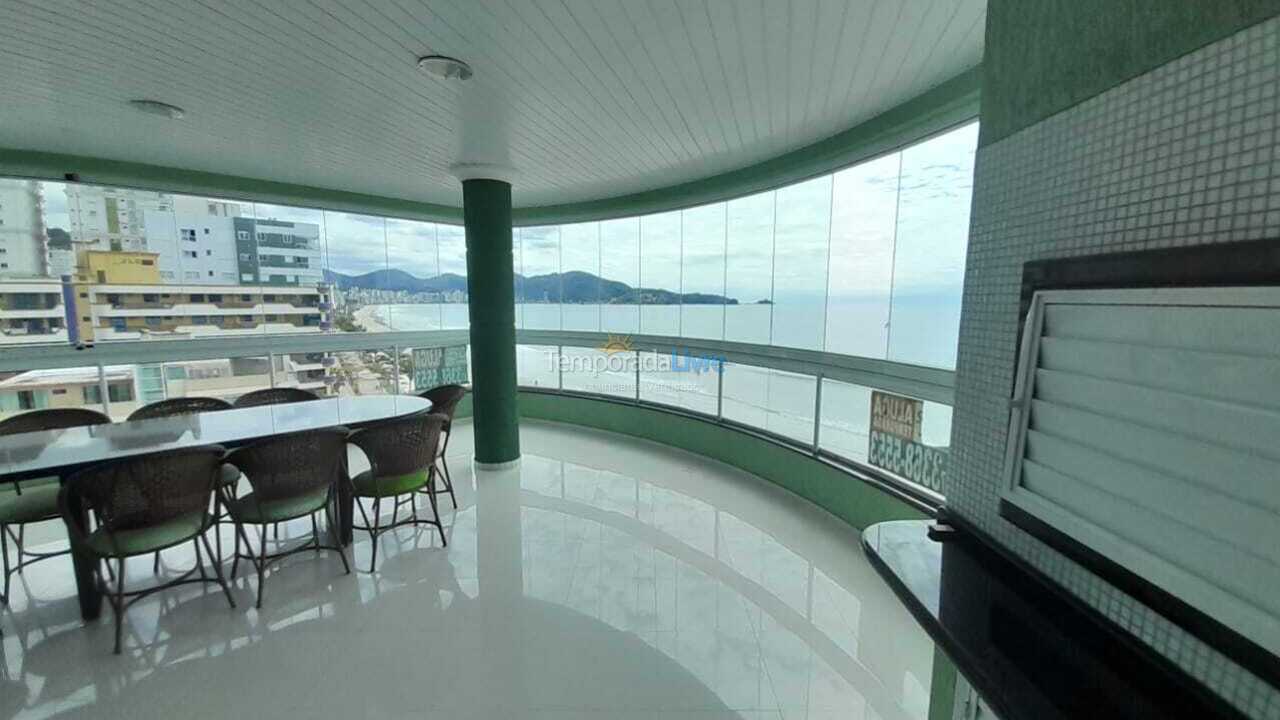 Apartamento para aluguel de temporada em Itapema (Meia Praia)