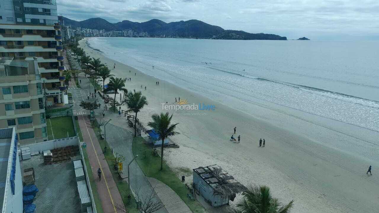 Apartamento para aluguel de temporada em Itapema (Meia Praia)