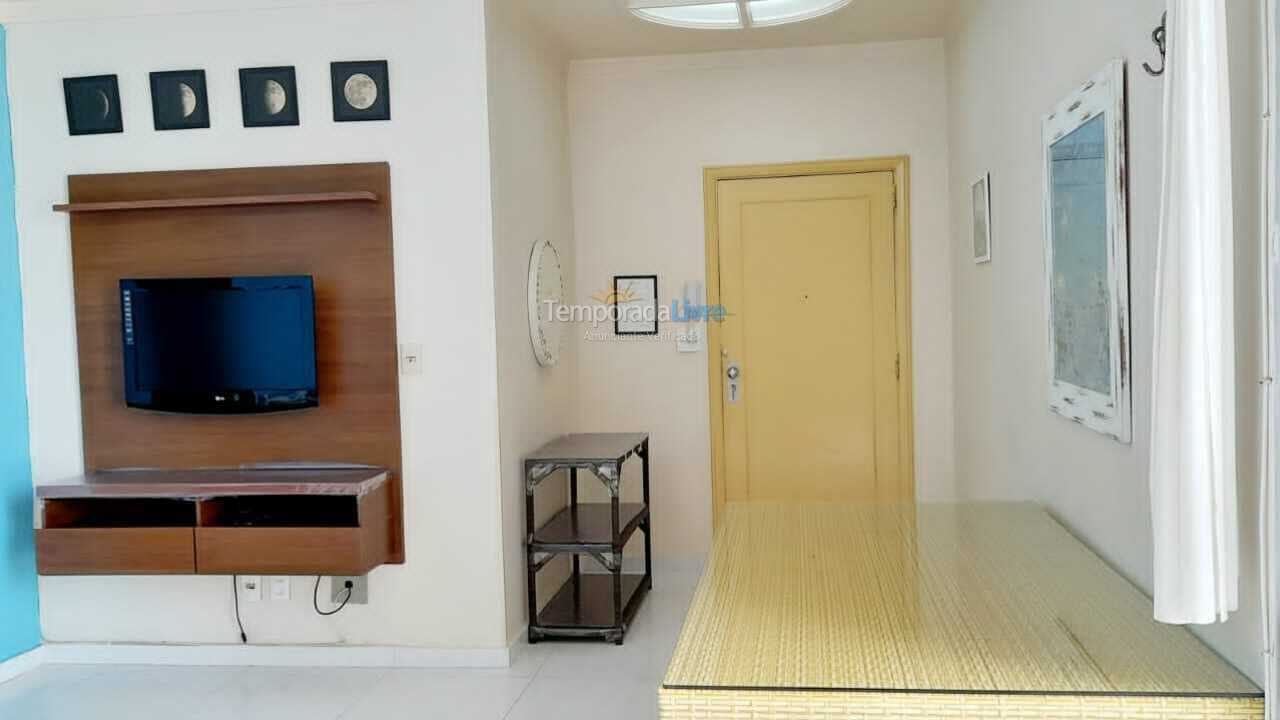 Casa para aluguel de temporada em Guarujá (Pitangueiras)