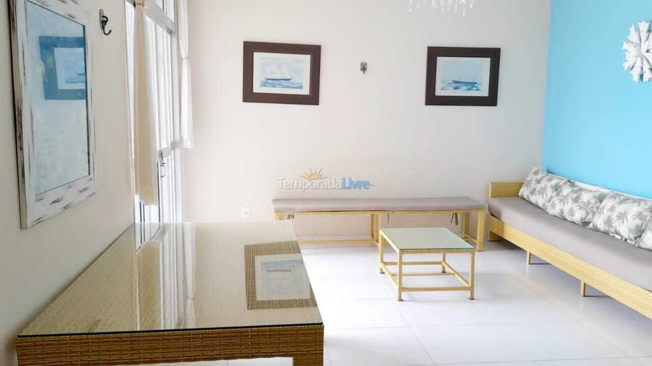 Casa para aluguel de temporada em Guarujá (Pitangueiras)