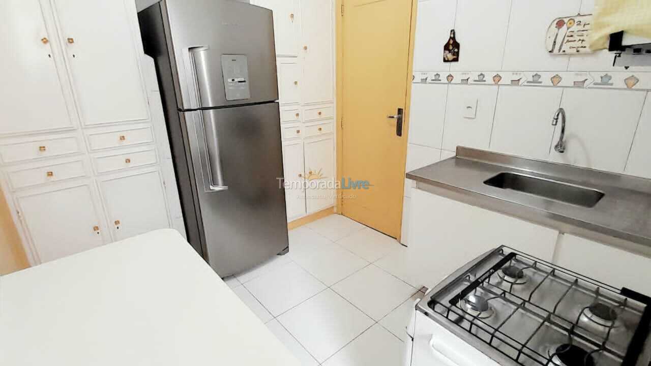 Casa para aluguel de temporada em Guarujá (Pitangueiras)