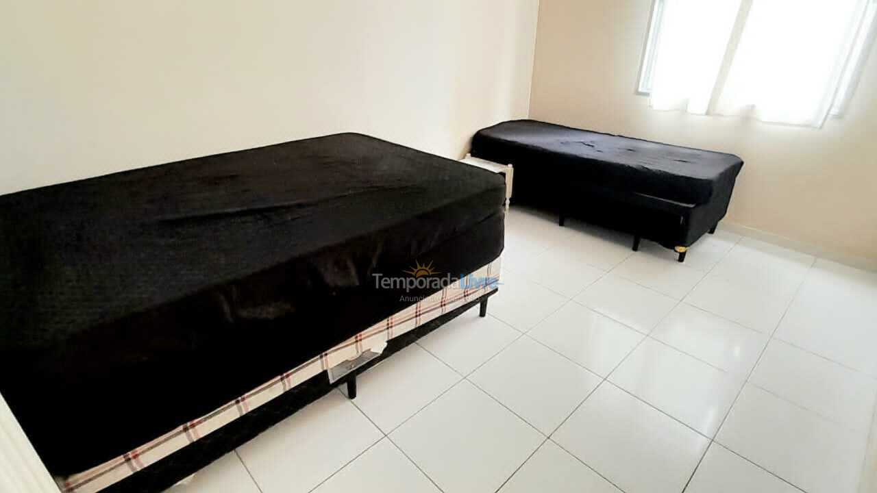 Casa para aluguel de temporada em Guarujá (Pitangueiras)