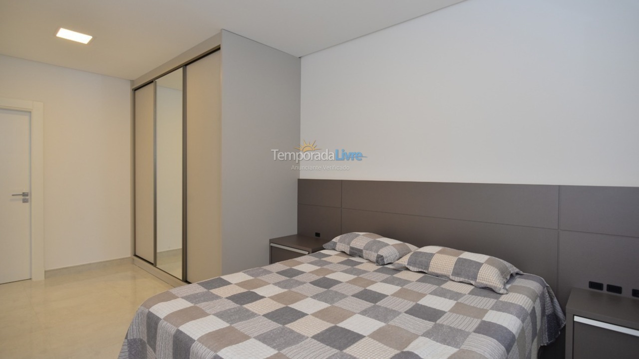 Apartamento para alquiler de vacaciones em Bombinhas (Mariscal)