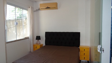 Apartamento com 3 Quartos a menos de 200m da Praia do Mariscal