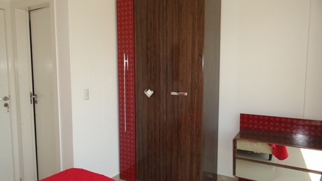 Apartamento com 3 Quartos a menos de 200m da Praia do Mariscal