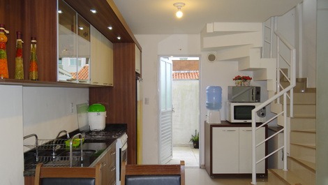 Apartamento com 3 Quartos a menos de 200m da Praia do Mariscal