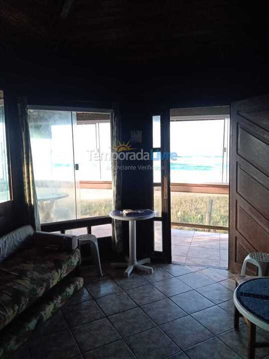 Casa para aluguel de temporada em Arraial do Cabo (Figueira)