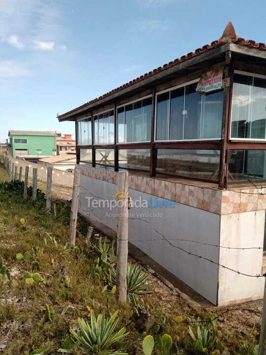 Casa para aluguel de temporada em Arraial do Cabo (Figueira)