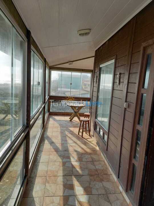 Casa para aluguel de temporada em Arraial do Cabo (Figueira)