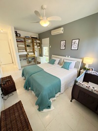 House in Condominium - Available New Year's Eve