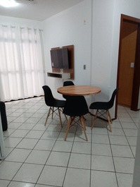 Apartamento en el centro de Ingleses, a 40 metros del mar.