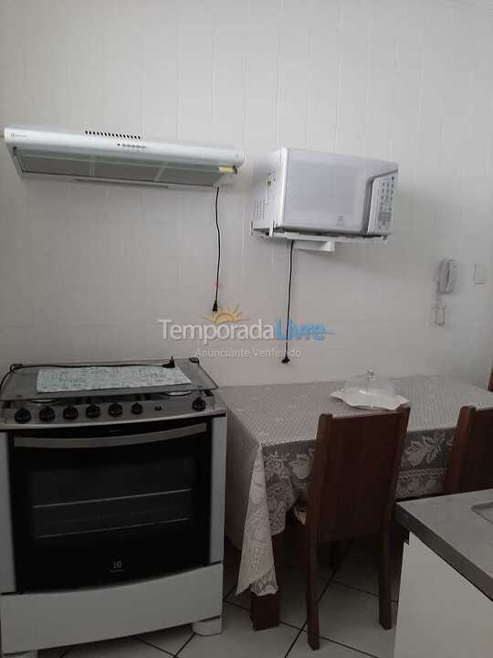 Casa para aluguel de temporada em Guarujá (Pitangueiras)