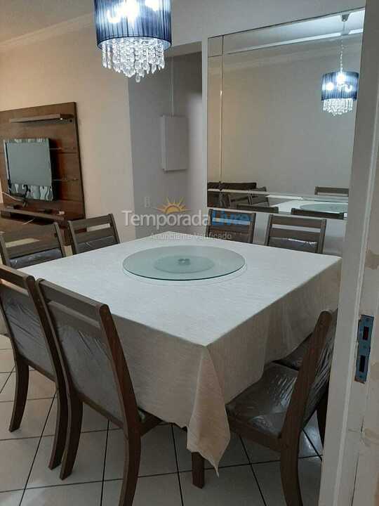 Casa para aluguel de temporada em Guarujá (Pitangueiras)