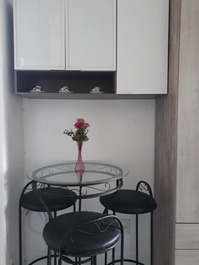 Beautiful Studio Apartment with WIFI Internet close to the beach in Santos