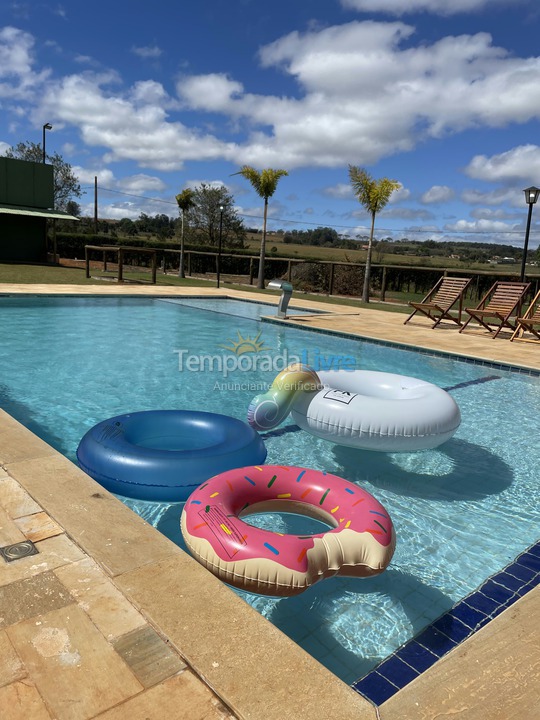 Chácara / sítio para aluguel de temporada em Tatuí (Jurumirim)