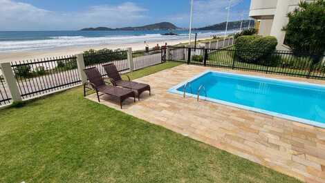 Apartamento para alugar em Bombinhas - Praia de Bombas