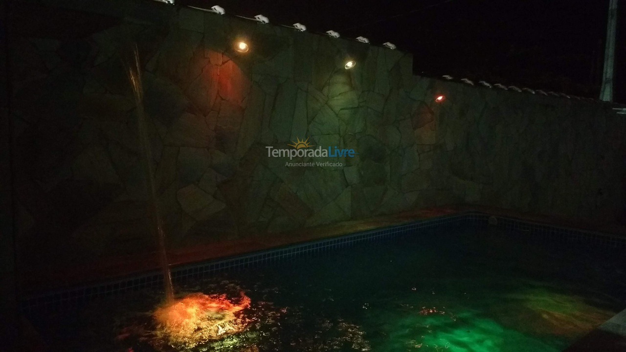 Casa para alquiler de vacaciones em Itanhaém (Balneário Tupy)