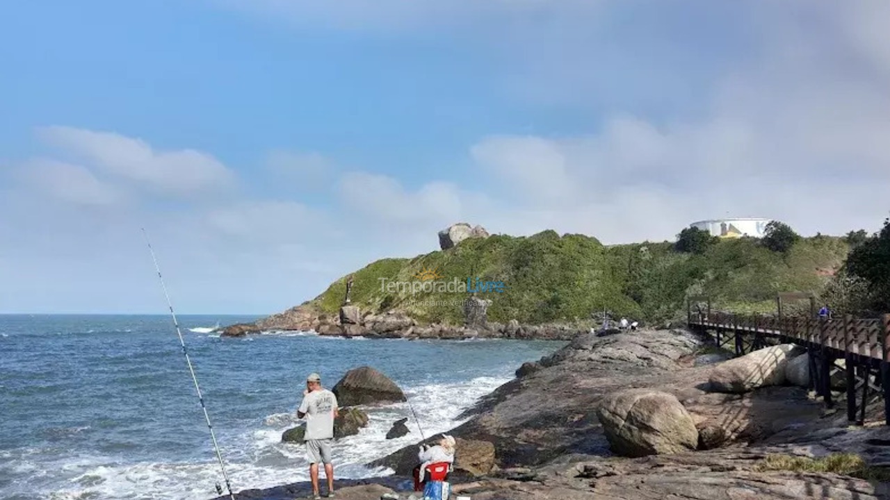 Casa para alquiler de vacaciones em Itanhaém (Balneário Tupy)