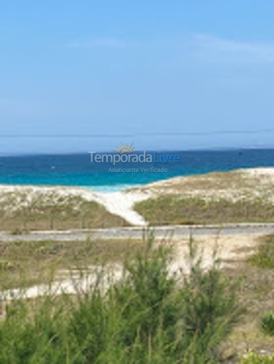 Casa para alquiler de vacaciones em Cabo Frio (Praia das Dunas)