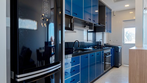 Apartamento de 3 habitaciones a 250m de la playa de Mariscal.