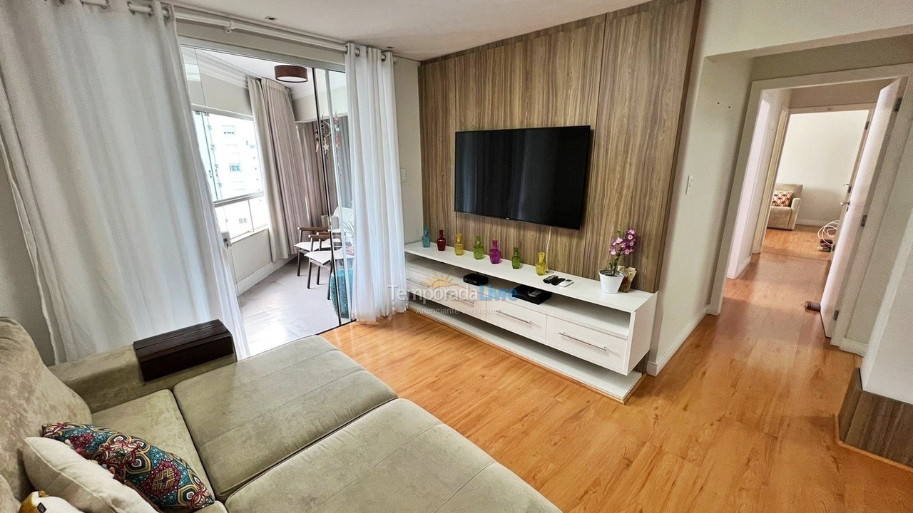 Apartamento para aluguel de temporada em Balneário Camboriú (Praia Central)