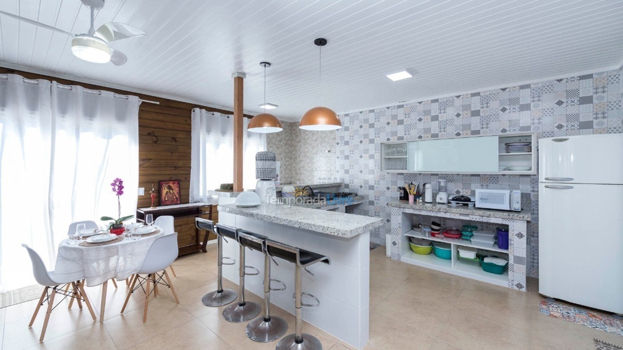 House for vacation rental in Bombinhas (Canto Grande)