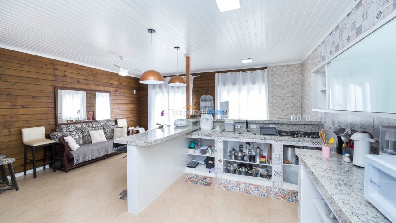 House for vacation rental in Bombinhas (Canto Grande)