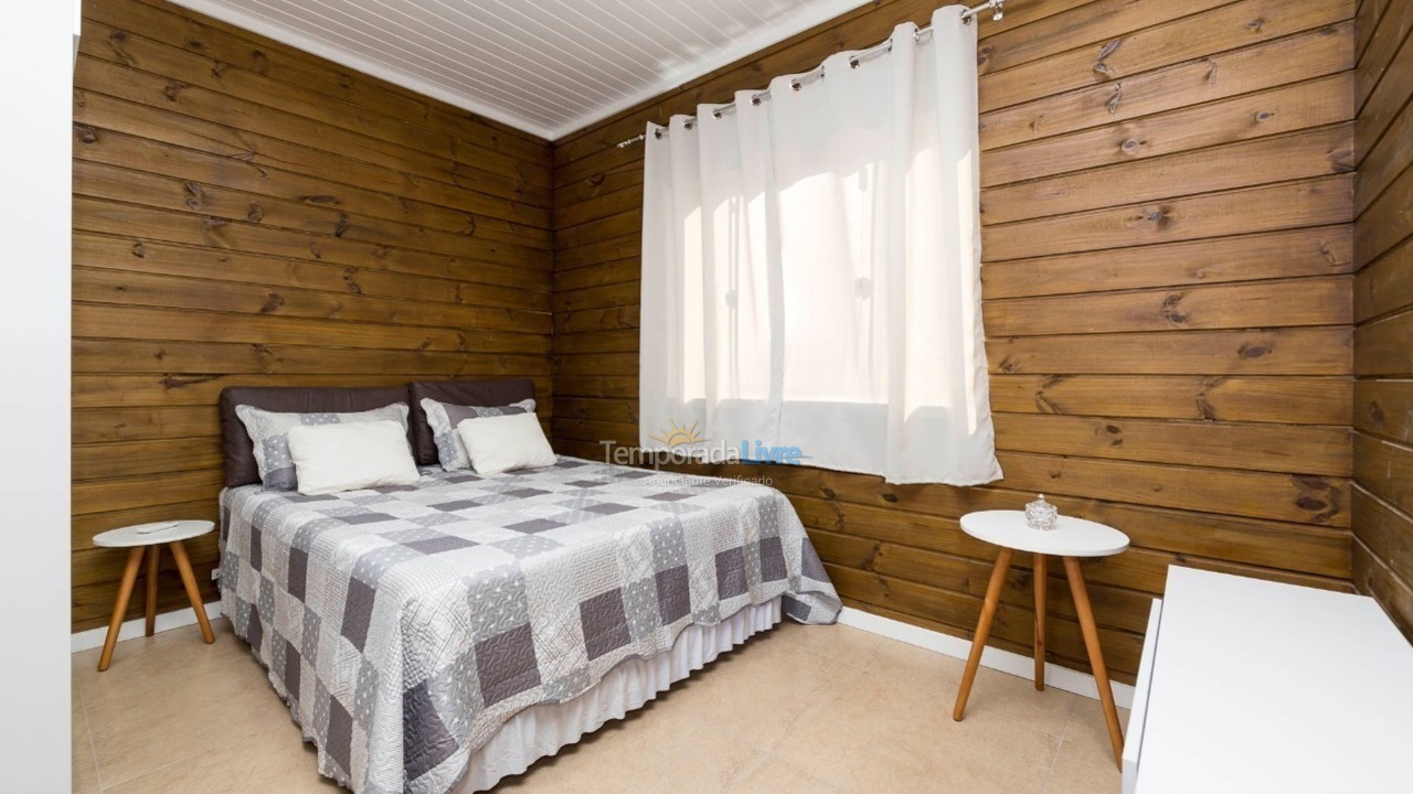 House for vacation rental in Bombinhas (Canto Grande)