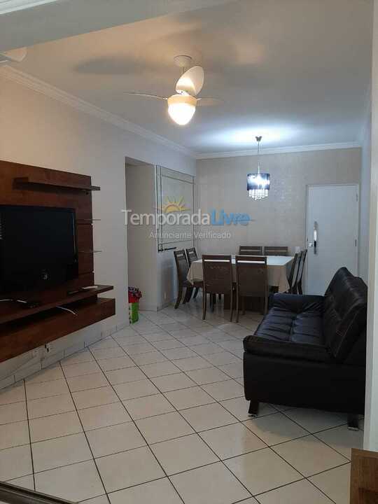 Casa para aluguel de temporada em Guarujá (Pitangueiras)