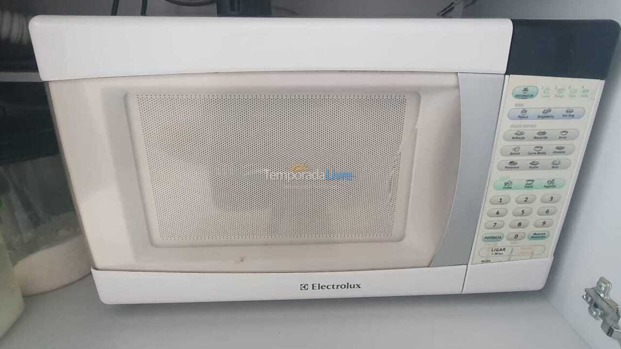 Apartamento para aluguel de temporada em Ubatuba (Praia das Toninhas)