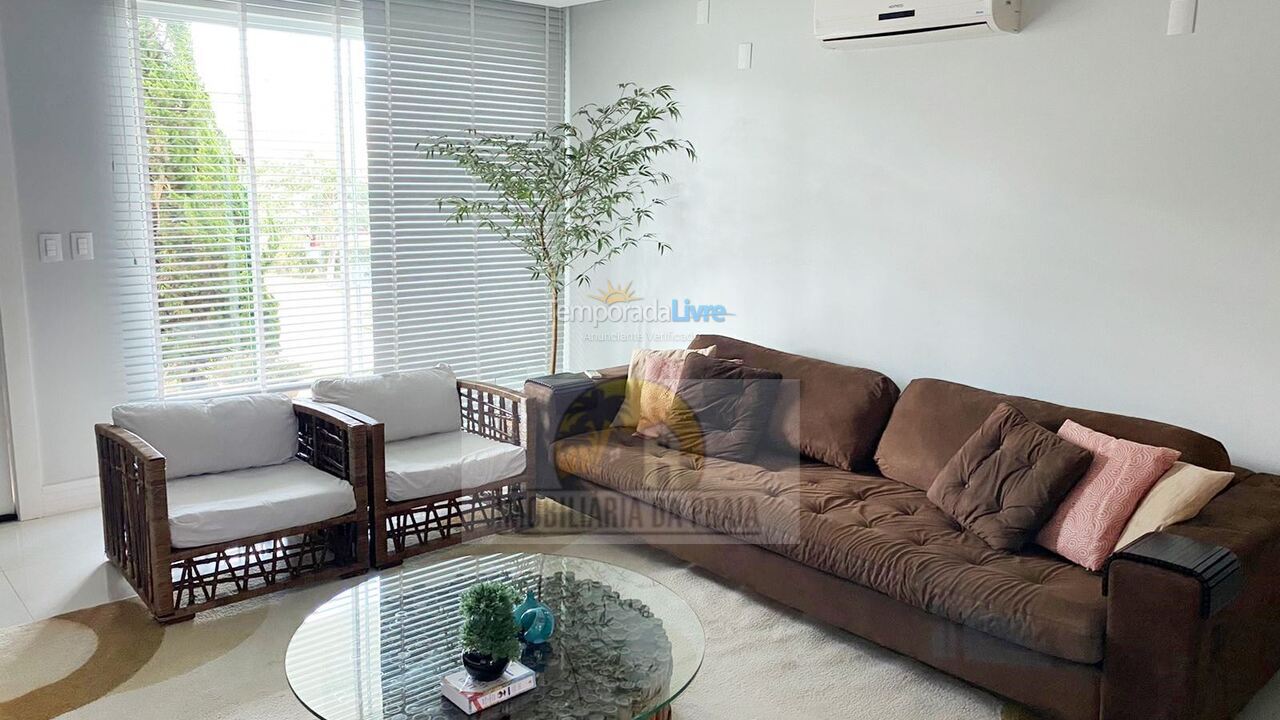 House for vacation rental in Florianopolis (Jurerê Internacional)