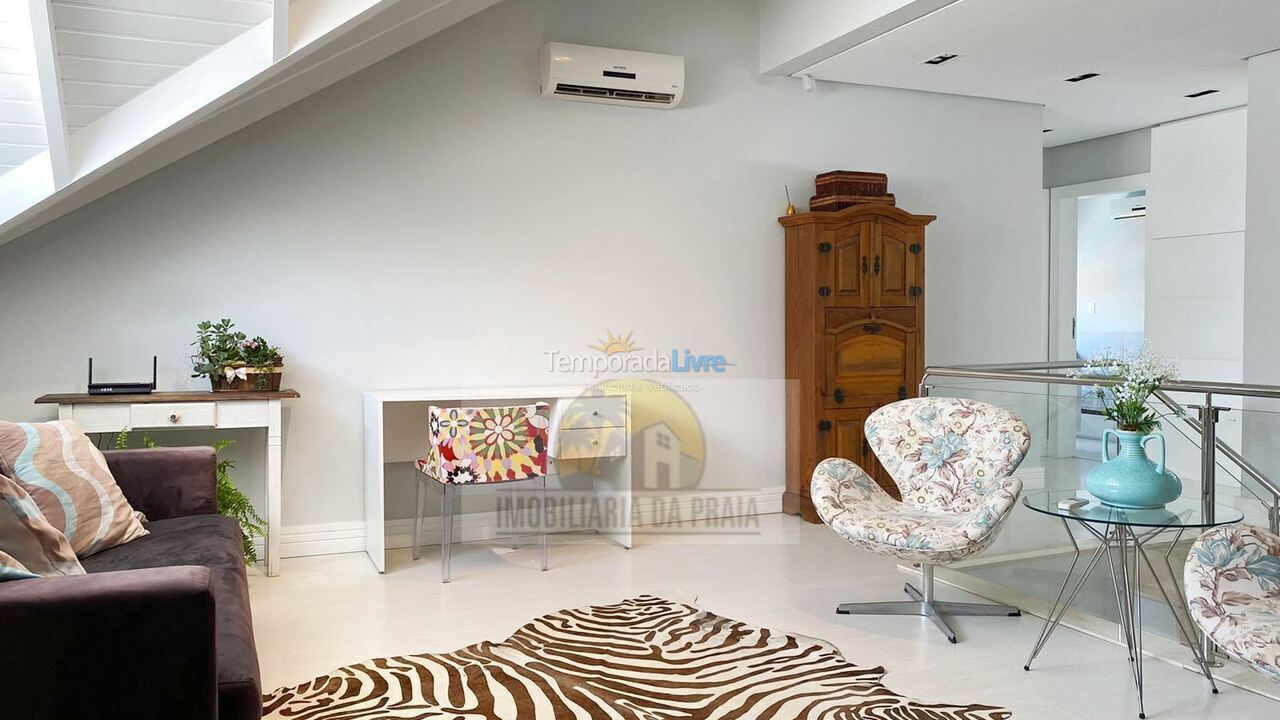 House for vacation rental in Florianopolis (Jurerê Internacional)