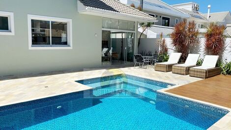 House with 05 bedrooms, pool, SUMMER RATES ONLY BY CONSULTATION!