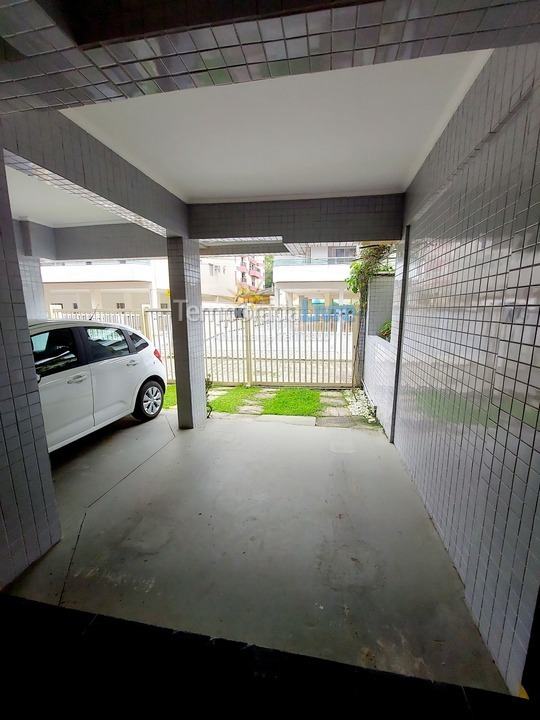 Apartment for vacation rental in Ubatuba (Praia Grande)